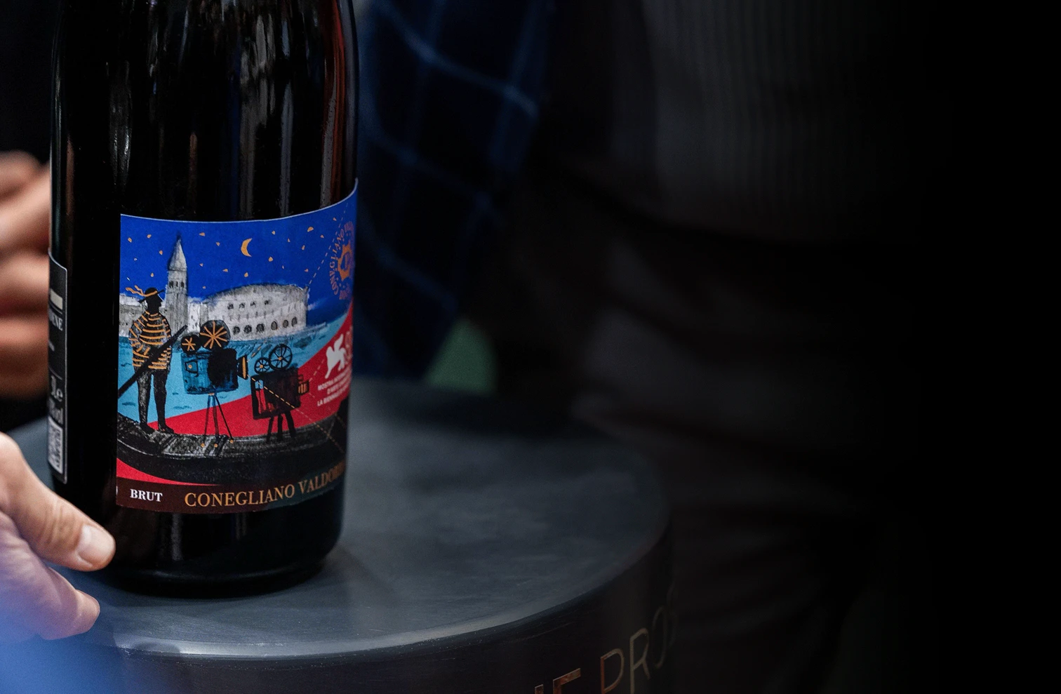Prosecco bottle Image